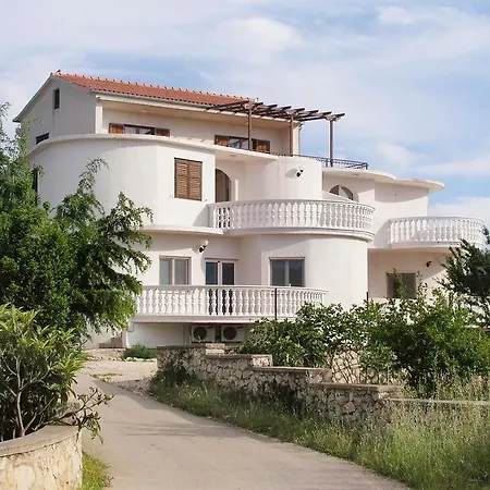 By The Sea Jezera, Murter - 5120 Apartment *