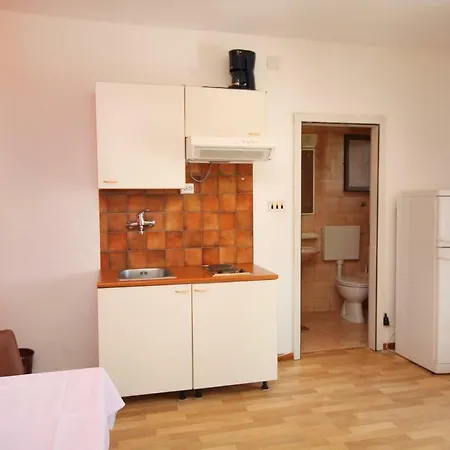 By The Sea Jezera, Murter - 5120 Apartment Jezera