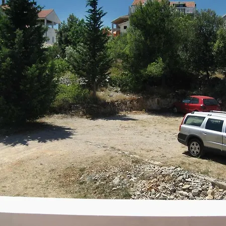 Apartment By The Sea Jezera, Murter - 5120