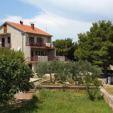 By The Sea Jezera, Murter - 5120 Apartment *